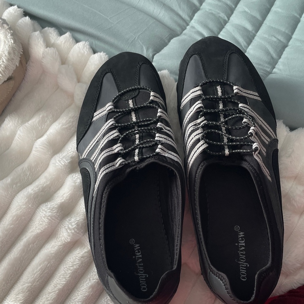 Comfortview Black and Gray women’s Athletic slip on Shoes size  12WW